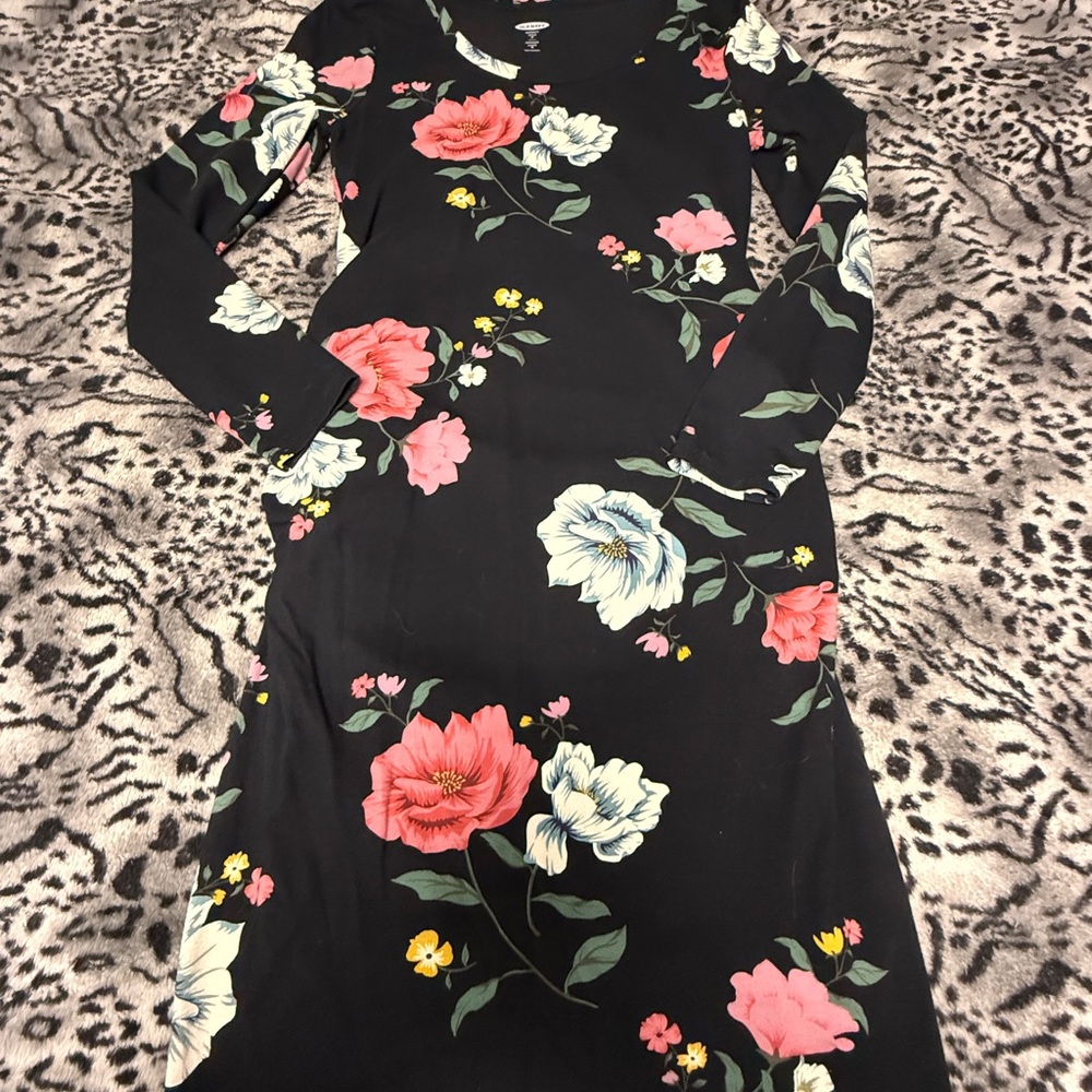 Floral Black Maternity Dress size M